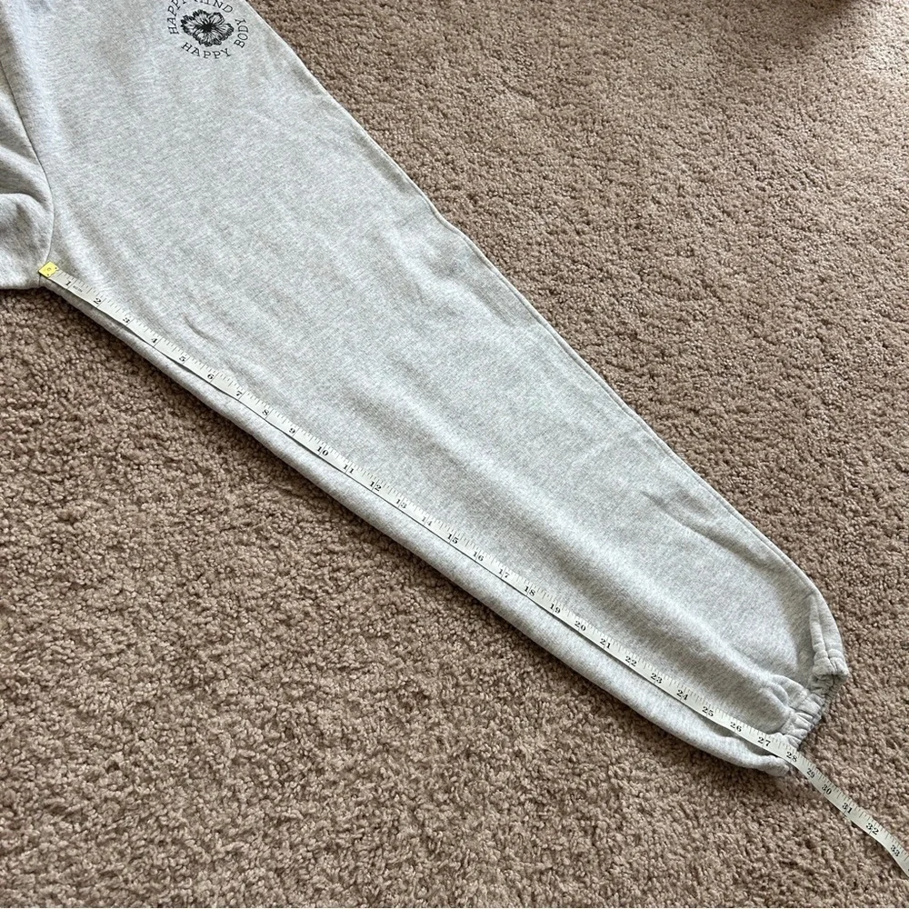 Gildan Happy Mind Happy Body Gray Jogger Sweatpants Size Large